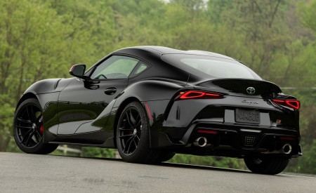 2020 Toyota Supra Launch Edition (Color: Nocturnal) Rear Three-Quarter Wallpapers 450x275 (51)