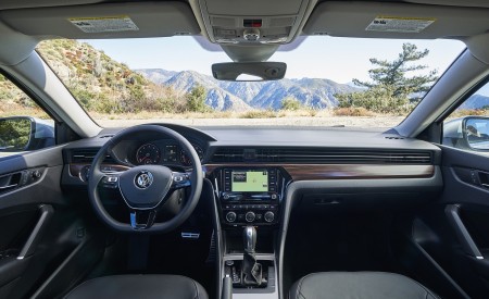 2020 Volkswagen Passat Interior Cockpit Wallpapers 450x275 (43)