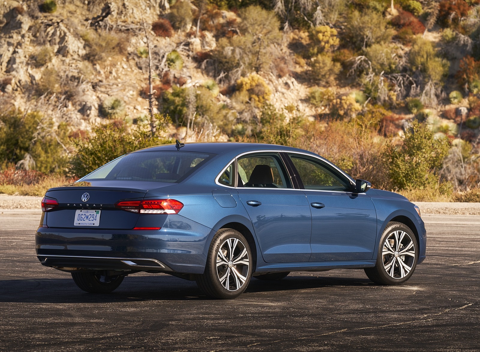 2020 Volkswagen Passat Rear Three-Quarter Wallpapers #54 of 90