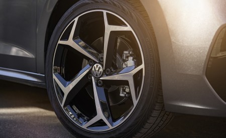 2020 Volkswagen Passat Wheel Wallpapers 450x275 (80)