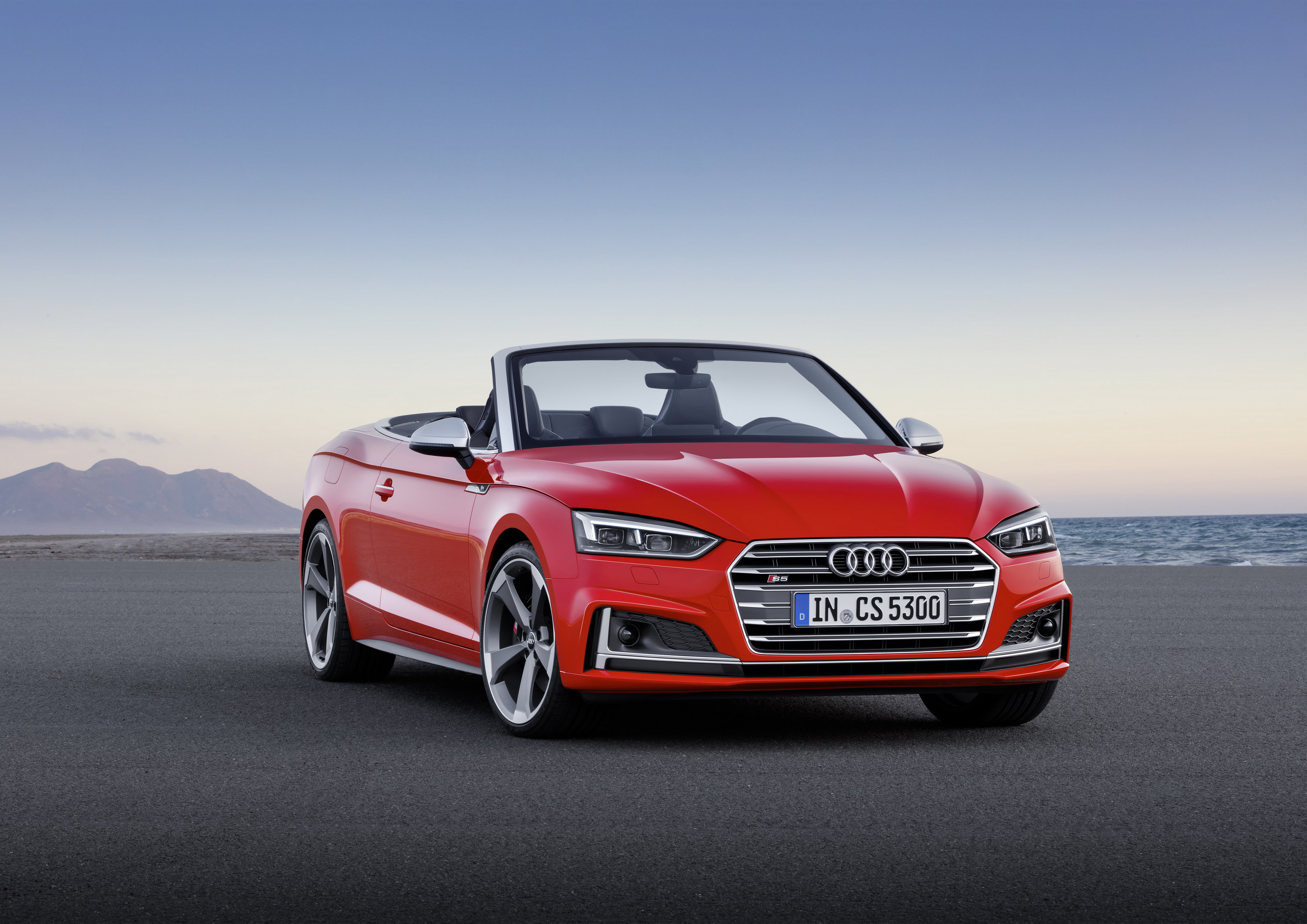 2018 Audi S5 Cabriolet (Color: Misano Red) Front Three-Quarter Wallpapers #16 of 37