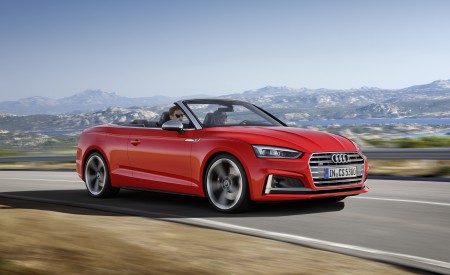 2018 Audi S5 Cabriolet (Color: Misano Red) Front Three-Quarter Wallpapers 450x275 (2)