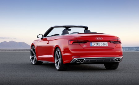 2018 Audi S5 Cabriolet (Color: Misano Red) Rear Three-Quarter Wallpapers 450x275 (18)