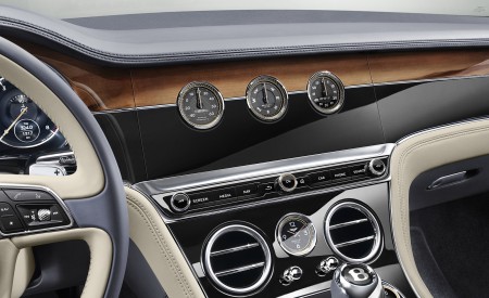 2018 Bentley Continental GT Central Console Wallpapers 450x275 (51)