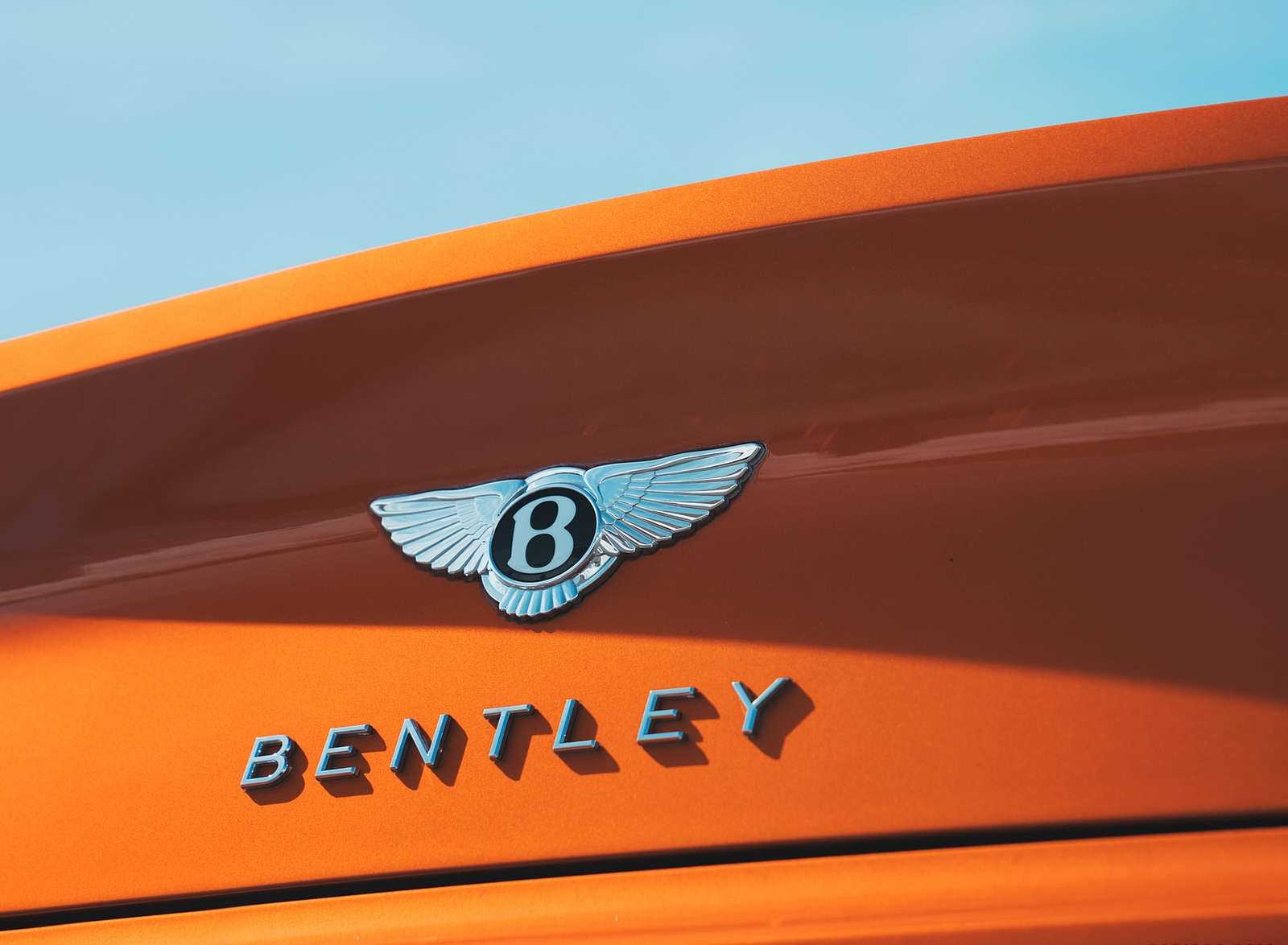 2018 Bentley Continental GT (Color: Orange Flame) Badge Wallpapers #22 of 158