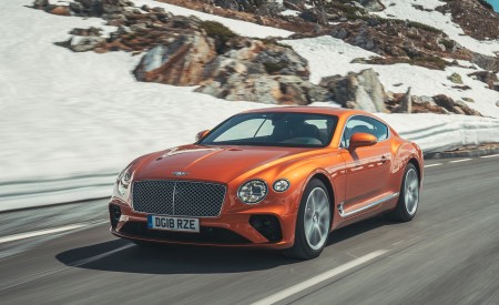 2018 Bentley Continental GT (Color: Orange Flame) Front Three-Quarter Wallpapers 450x275 (2)