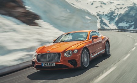 2018 Bentley Continental GT (Color: Orange Flame) Front Three-Quarter Wallpapers 450x275 (6)