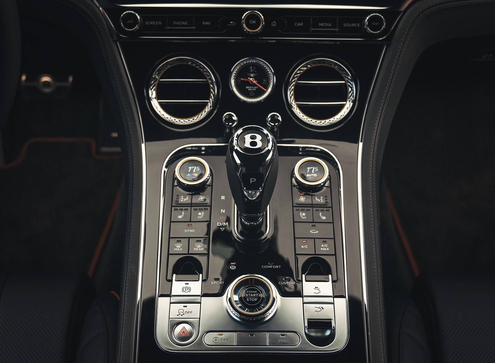 2018 Bentley Continental GT (Color: Orange Flame) Interior Detail Wallpapers #28 of 158