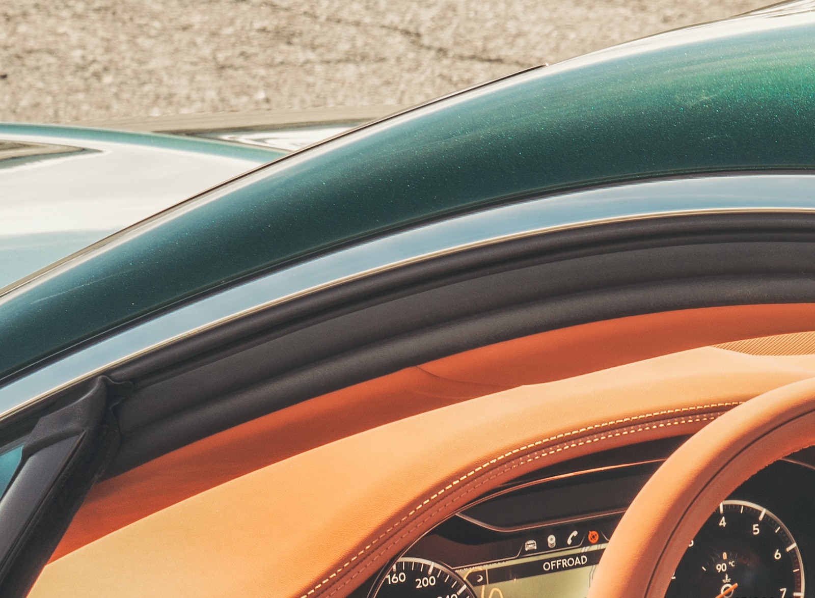 2018 Bentley Continental GT (Color: Verdant) Interior Wallpapers #87 of 158