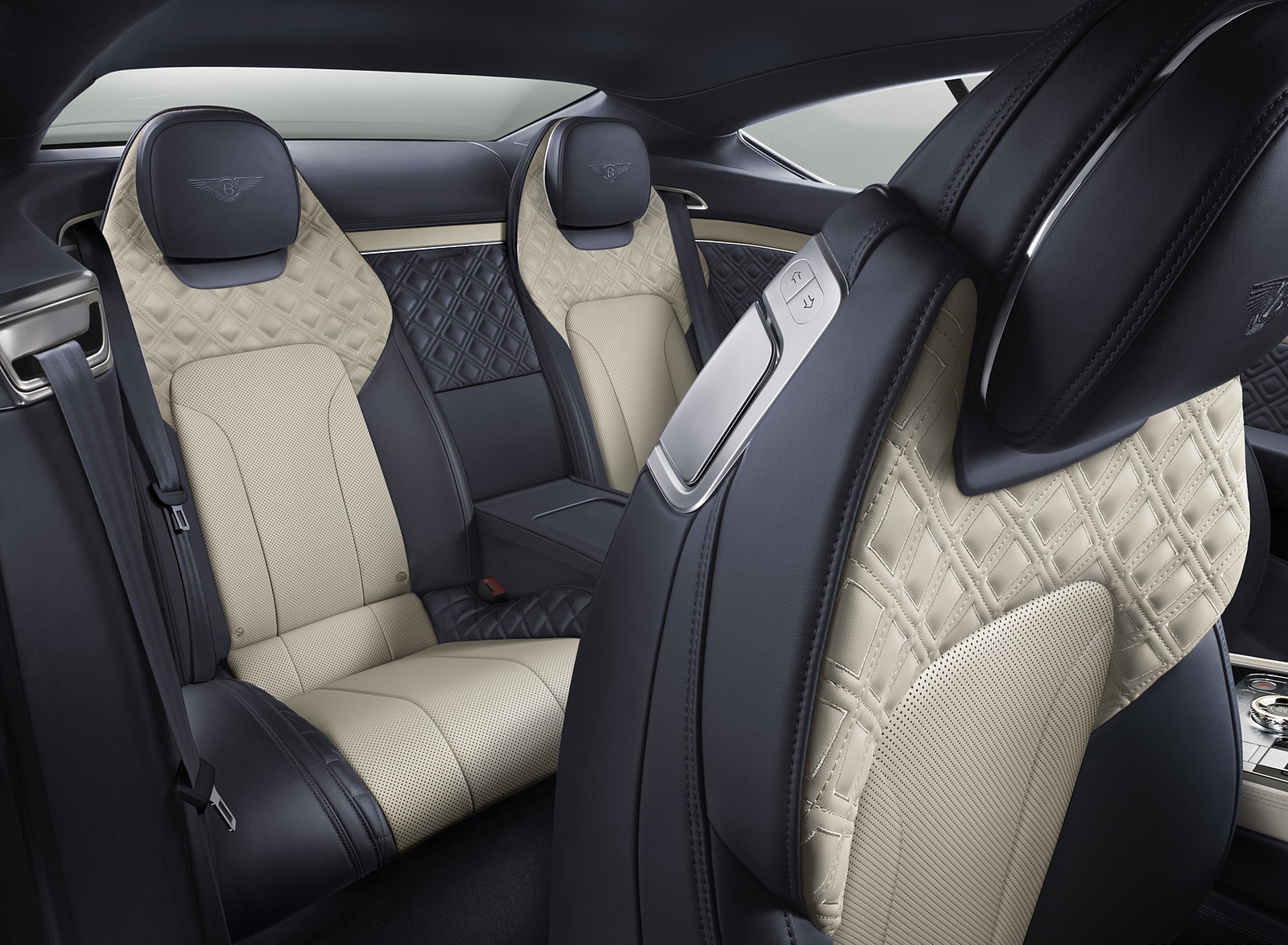 2018 Bentley Continental GT Interior Rear Seats Wallpapers #47 of 158
