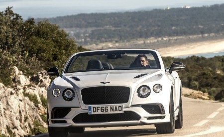 2018 Bentley Continental GT Supersports Convertible (Color: Ice White) Front Wallpapers 450x275 (94)