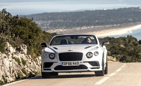 2018 Bentley Continental GT Supersports Convertible (Color: Ice White) Front Wallpapers 450x275 (95)