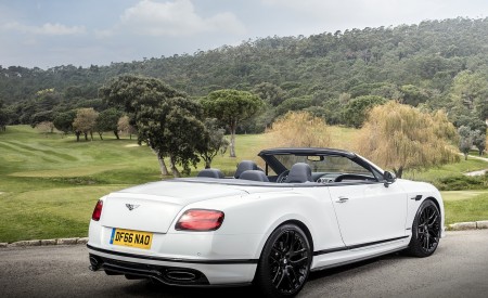 2018 Bentley Continental GT Supersports Convertible (Color: Ice White) Rear Three-Quarter Wallpapers 450x275 (96)