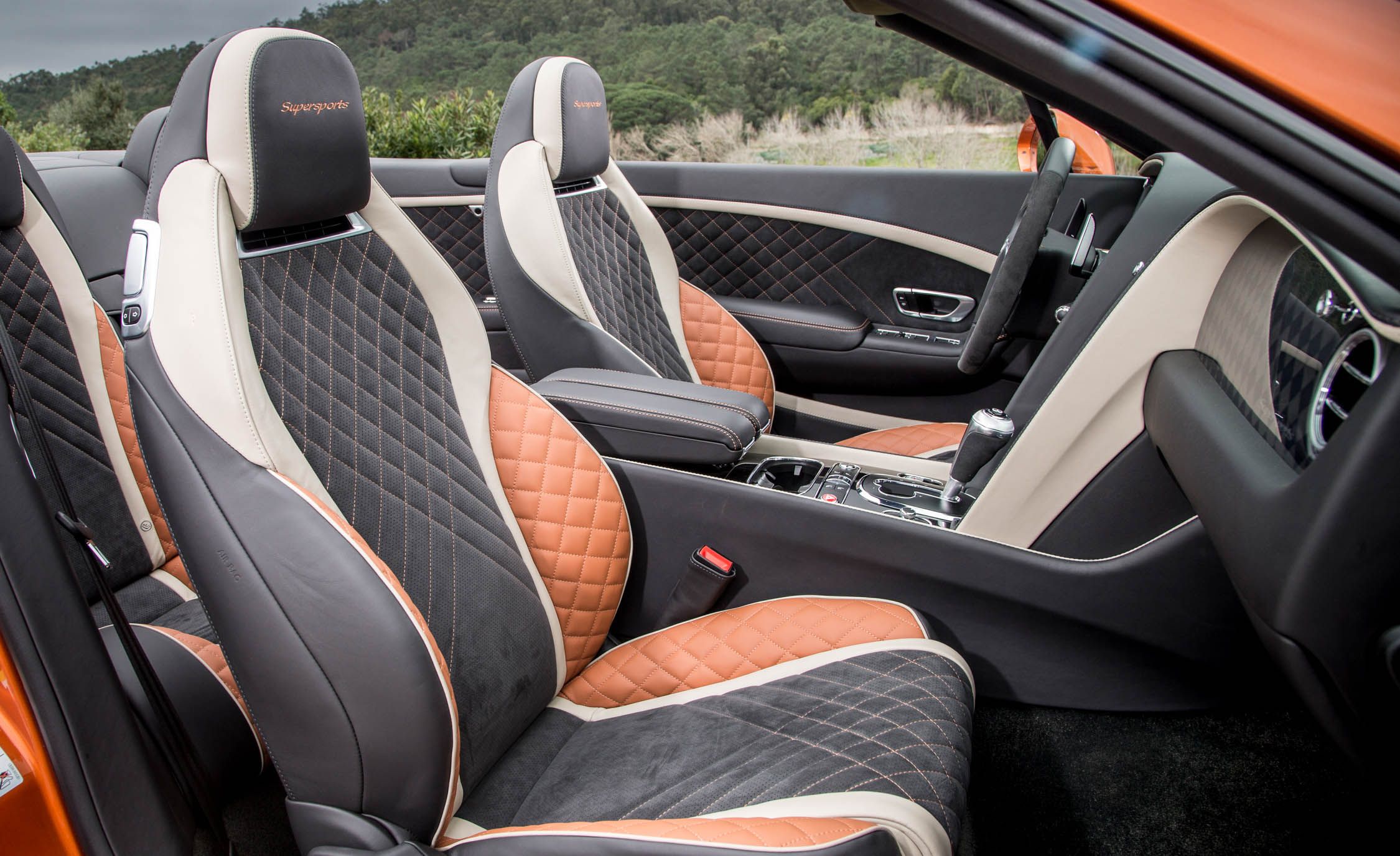 2018 Bentley Continental GT Supersports Convertible (Color: Orange Flame) Interior Front Seats Wallpapers #74 of 178