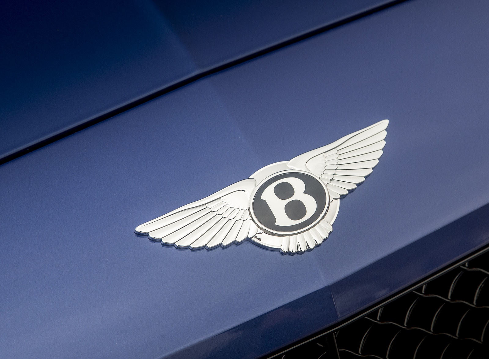 2018 Bentley Continental GT Supersports Coupe (Color: Moroccan Blue) Badge Wallpapers #152 of 178