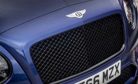 2018 Bentley Continental GT Supersports Coupe (Color: Moroccan Blue) Grill Wallpapers 450x275 (147)
