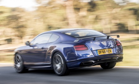 2018 Bentley Continental GT Supersports Coupe (Color: Moroccan Blue) Rear Three-Quarter Wallpapers 450x275 (139)