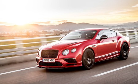 2018 Bentley Continental GT Supersports Coupe (Color: St. James Red) Front Three-Quarter Wallpapers 450x275 (11)