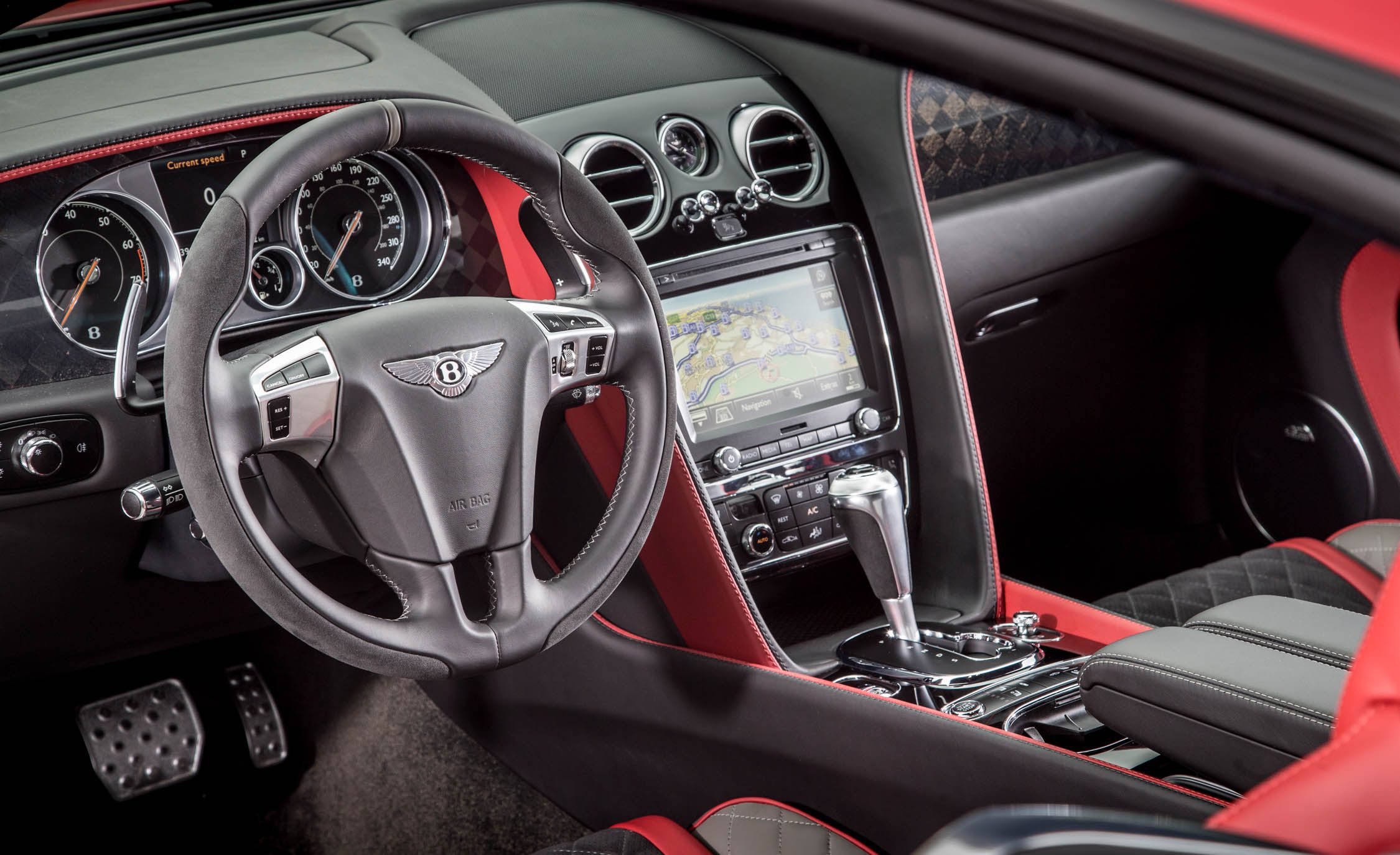 2018 Bentley Continental GT Supersports Coupe (Color: St. James Red) Interior Wallpapers #46 of 178