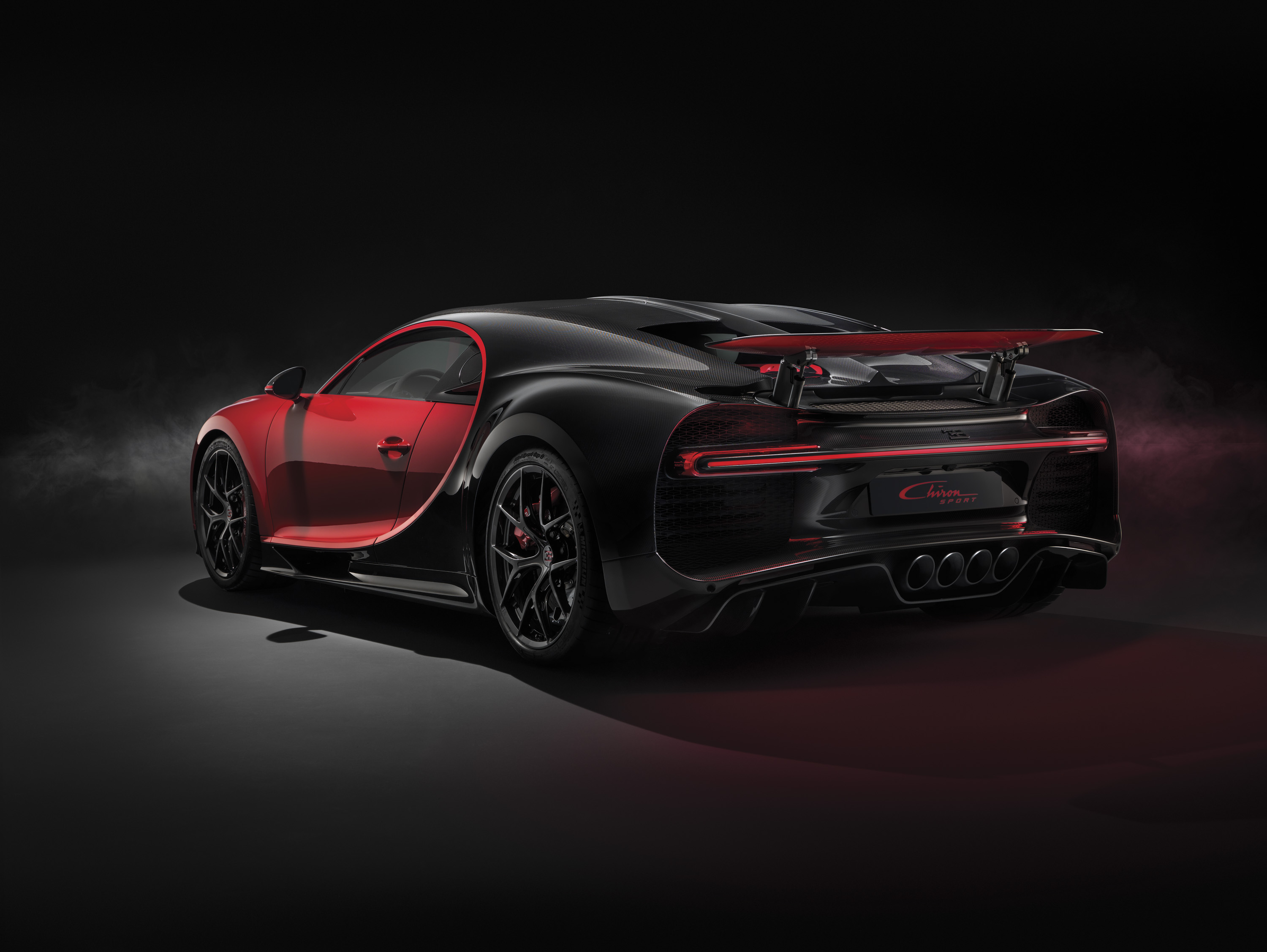 2018 Bugatti Chiron Sport Rear Three-Quarter Wallpapers (3)