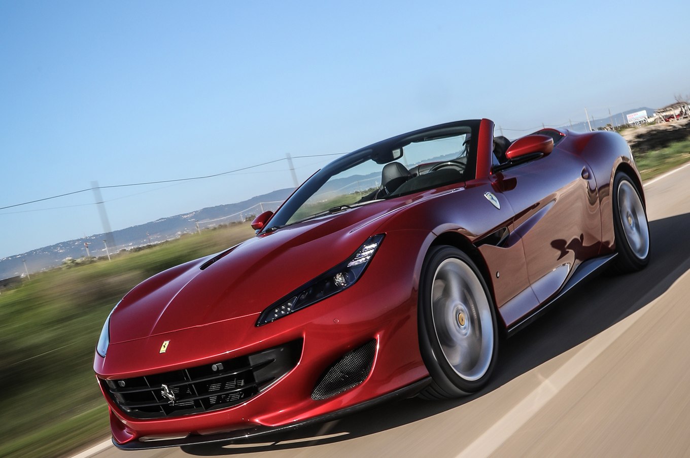 2018 Ferrari Portofino Front Three-Quarter Wallpapers #33 of 118