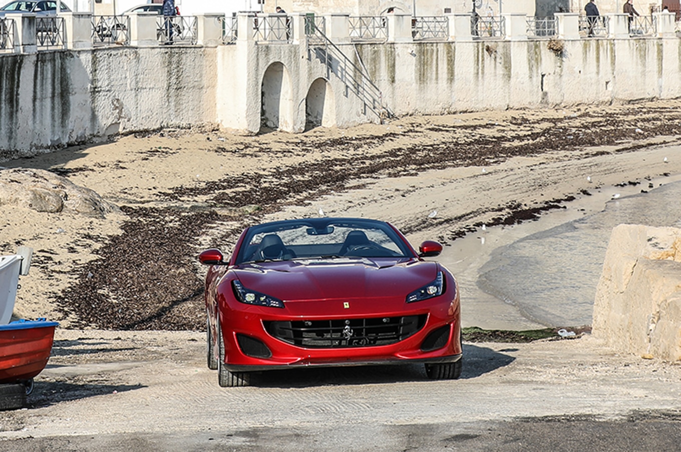 2018 Ferrari Portofino Front Wallpapers #80 of 118