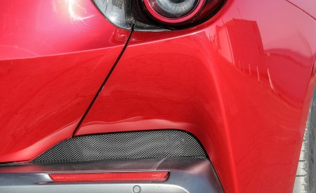 2018 Ferrari Portofino Tail Light Wallpapers 450x275 (97)