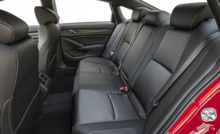 2018 Honda Accord Sport 2.0T Manual Interior Rear Seats Wallpapers 450x275 (27)