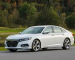 2018 Honda Accord Touring 1.5T Front Three-Quarter Wallpapers 150x120