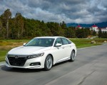 2018 Honda Accord Touring 1.5T Front Three-Quarter Wallpapers 150x120