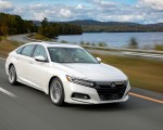 2018 Honda Accord Touring 1.5T Front Three-Quarter Wallpapers 150x120