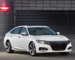 2018 Honda Accord Touring Front Three-Quarter Wallpapers 150x120