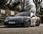 2018 Porsche 911 GT3 with Touring Package Front Three-Quarter Wallpapers 150x120 (48)