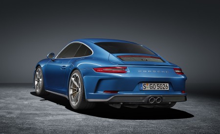 2018 Porsche 911 GT3 with Touring Package Rear Three-Quarter Wallpapers 450x275 (81)