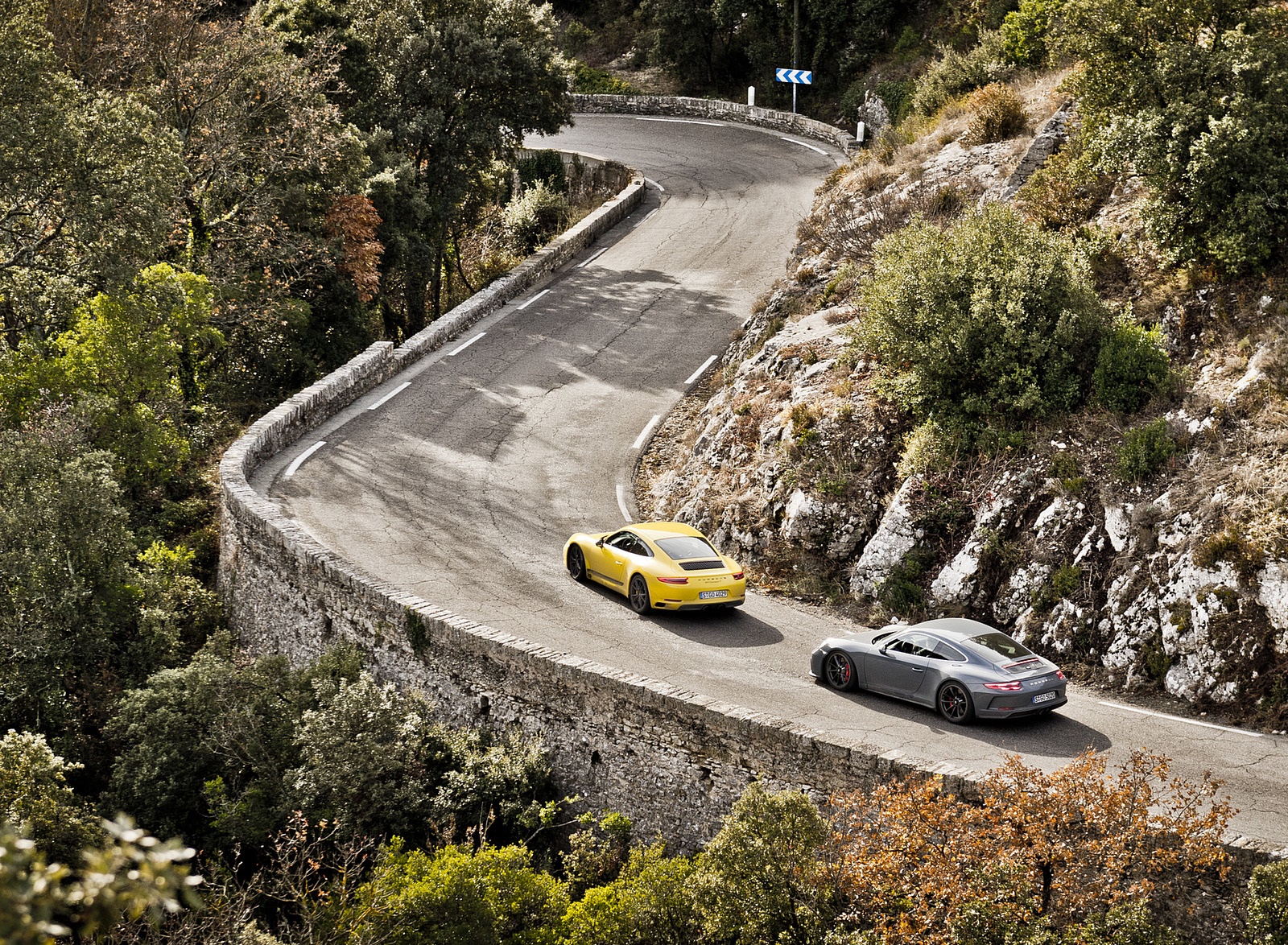 2018 Porsche 911 GT3 with Touring Package and 911 Carrera T Top Wallpapers #12 of 83