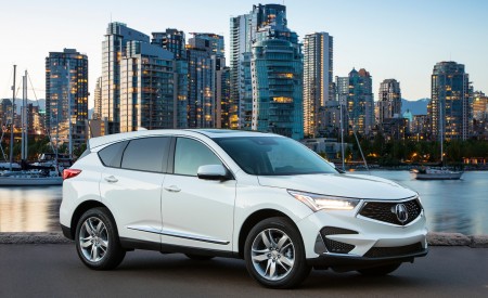 2019 Acura RDX Front Three-Quarter Wallpapers 450x275 (137)