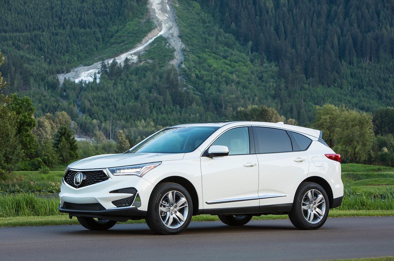 Acura RDX И Хонда