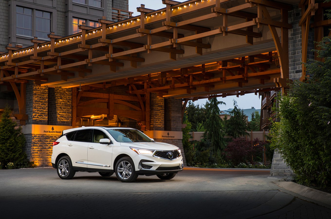 2019 Acura RDX Front Three-Quarter Wallpapers #154 of 191