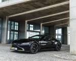 2019 Aston Martin Vantage (Onyx Black) Front Three-Quarter Wallpapers 150x120