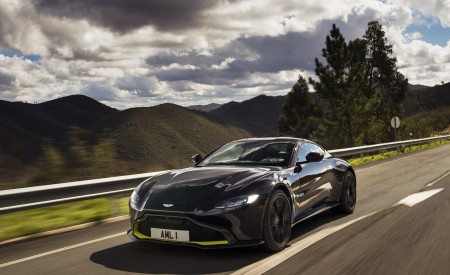 2019 Aston Martin Vantage (Onyx Black) Wallpapers & HD Images
