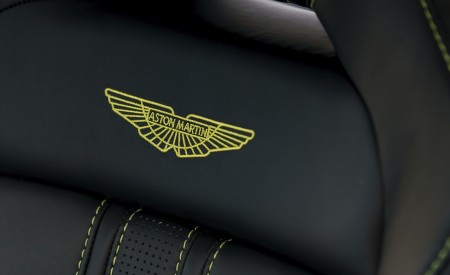 2019 Aston Martin Vantage (Onyx Black) Interior Detail Wallpapers 450x275 (123)