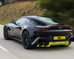 2019 Aston Martin Vantage (Onyx Black) Rear Three-Quarter Wallpapers 150x120 (53)