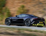 2019 Aston Martin Vantage (Onyx Black) Rear Three-Quarter Wallpapers 150x120 (20)