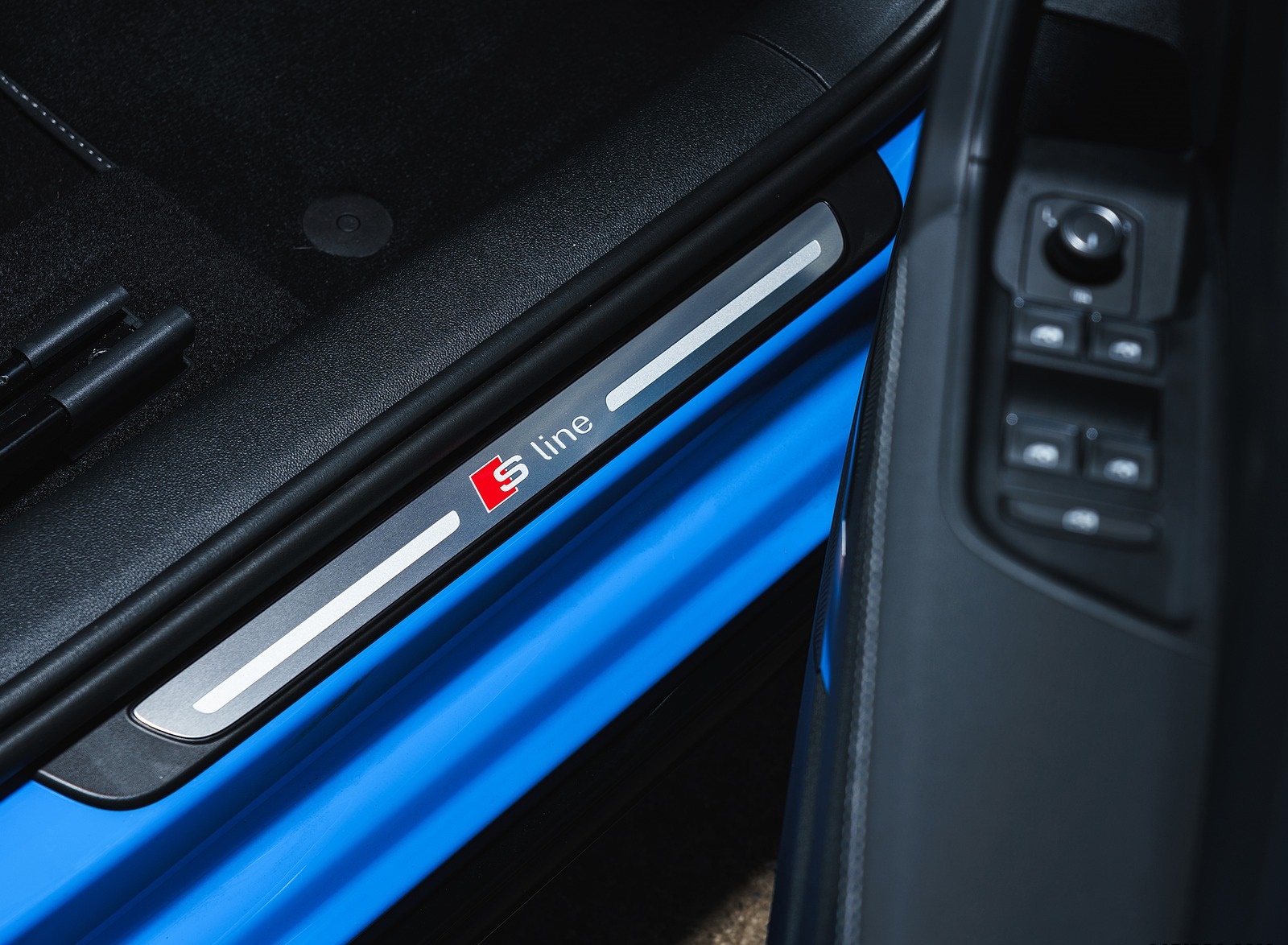 2019 Audi A1 Sportback 30 TFSI S-Line (UK-Spec) Door Sill Wallpapers #87 of 89