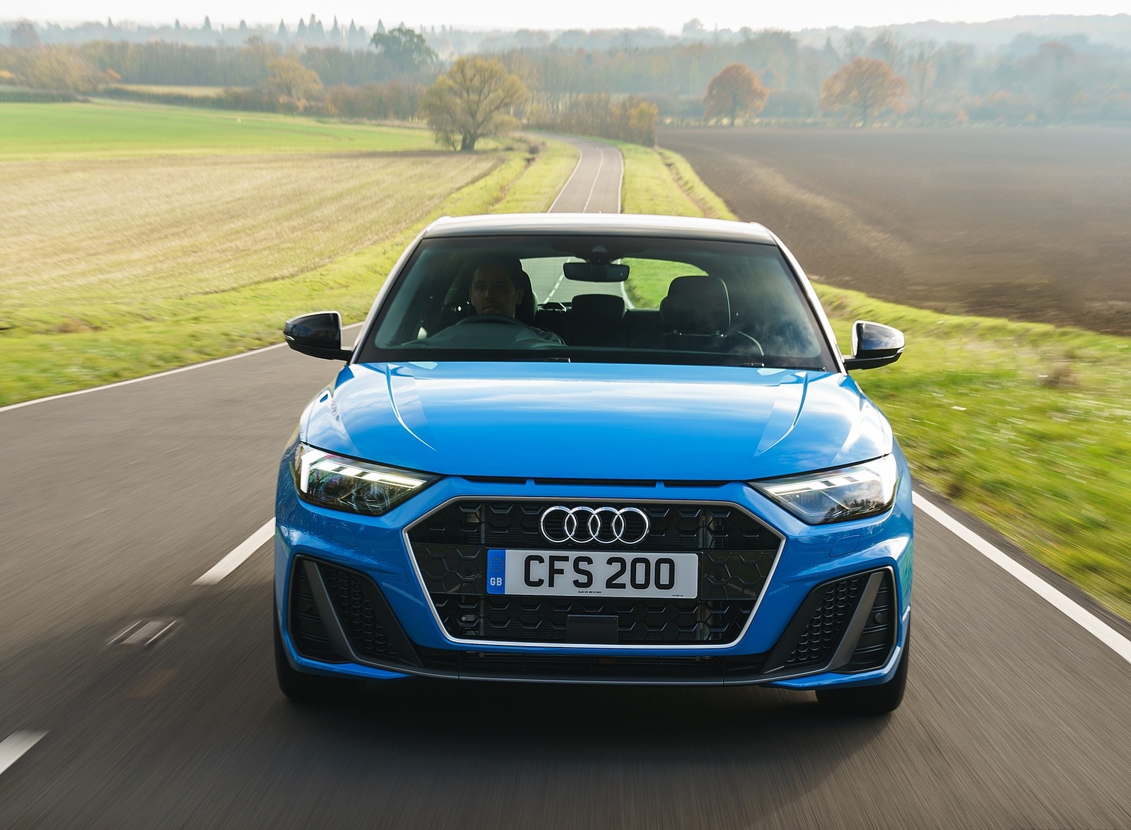 2019 Audi A1 Sportback 30 TFSI S-Line (UK-Spec) Front Wallpapers #71 of 89