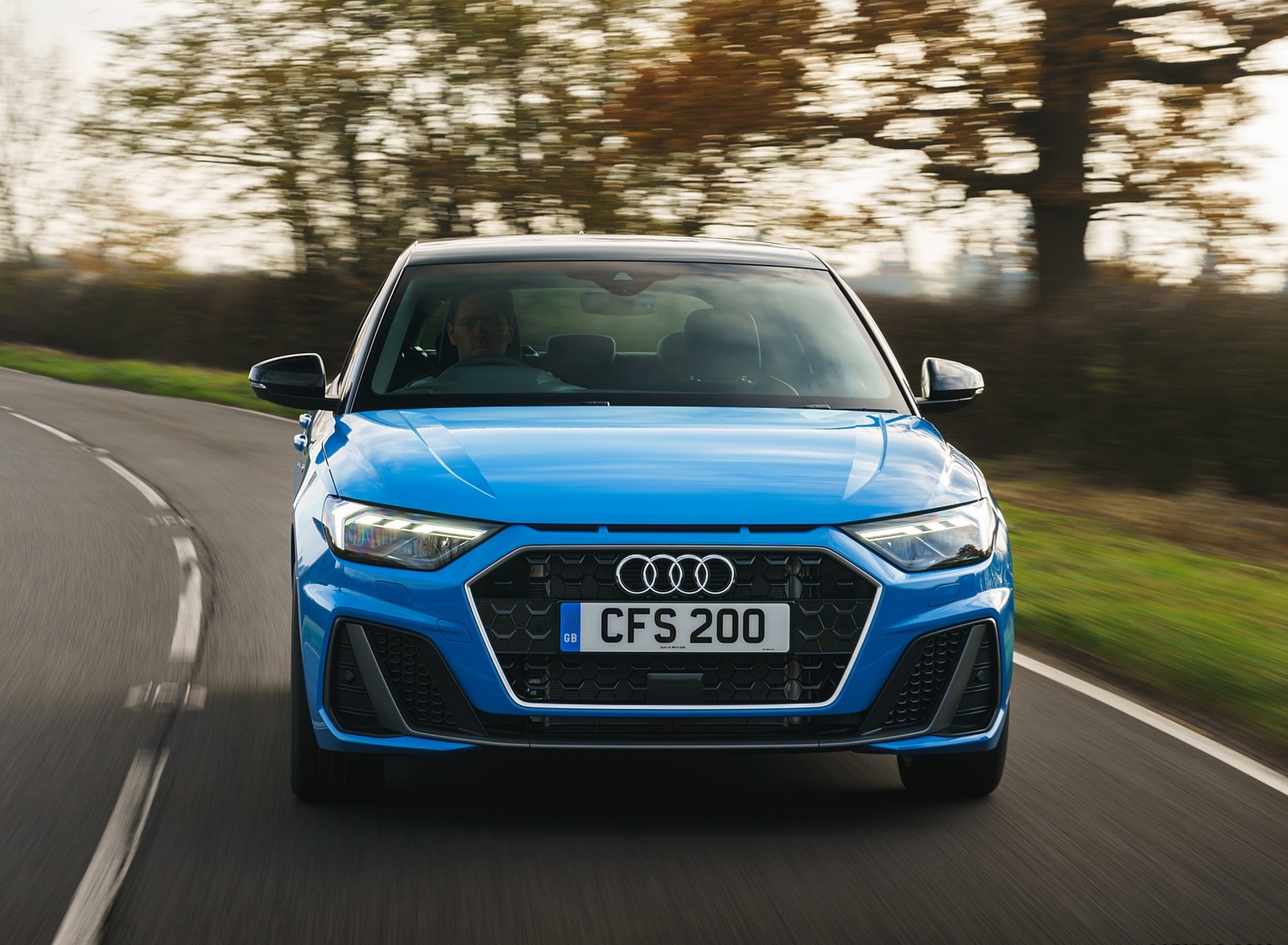 2019 Audi A1 Sportback 30 TFSI S-Line (UK-Spec) Front Wallpapers #72 of 89