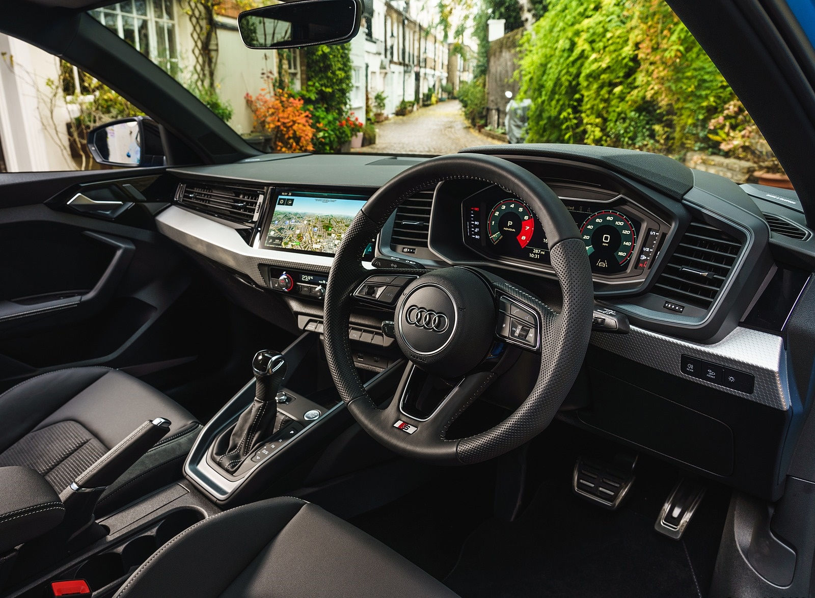 2019 Audi A1 Sportback 30 TFSI S-Line (UK-Spec) Interior Seats Wallpapers #86 of 89