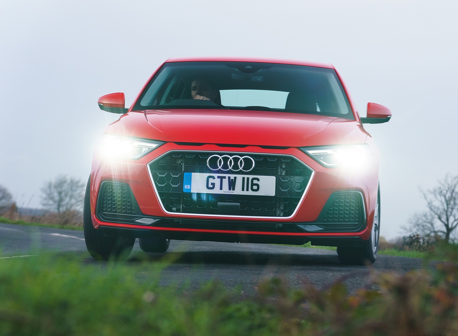 2019 Audi A1 Sportback 30 TFSI (UK-Spec) Front Wallpapers #25 of 89