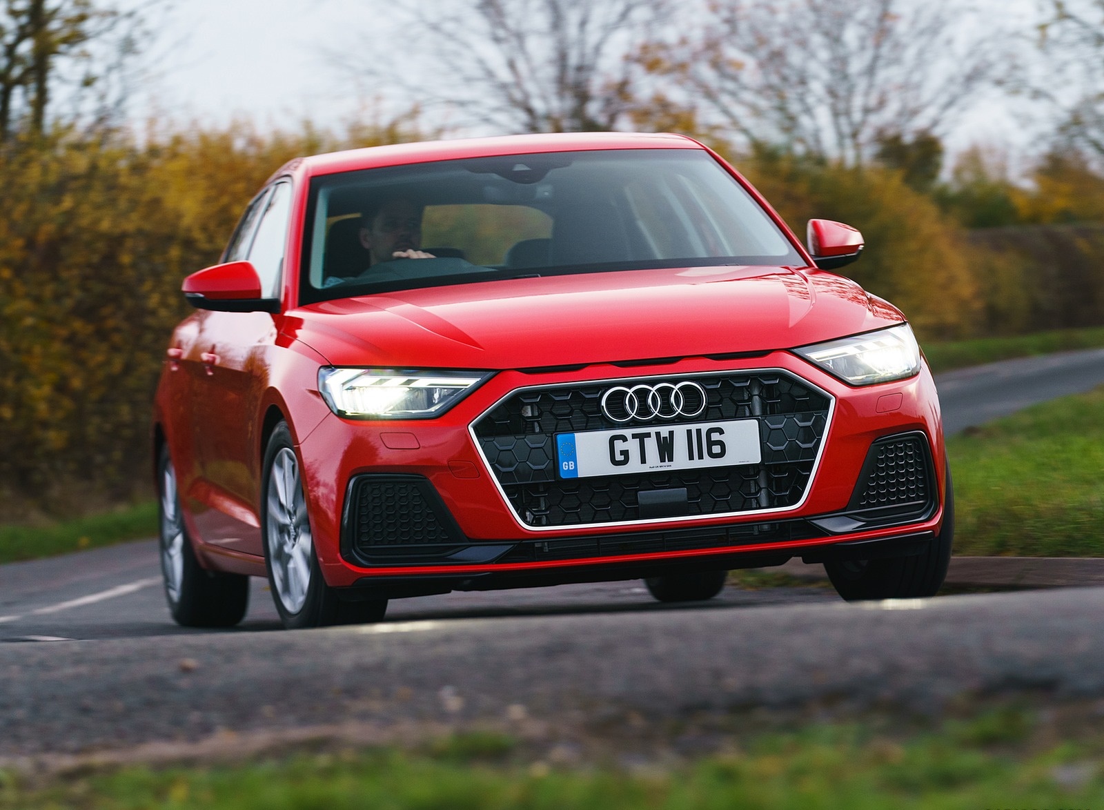 2019 Audi A1 Sportback 30 TFSI (UK-Spec) Front Wallpapers #16 of 89