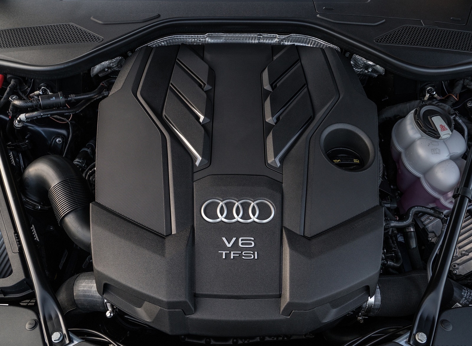 2019 Audi A8 (US-Spec) Engine Wallpapers #19 of 31